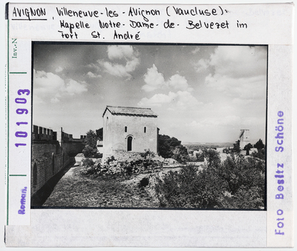 Vorschaubild Avignon: Villeneuve-les-Avigon, Notre-Dame-de-Bélvezet im Fort St. André 